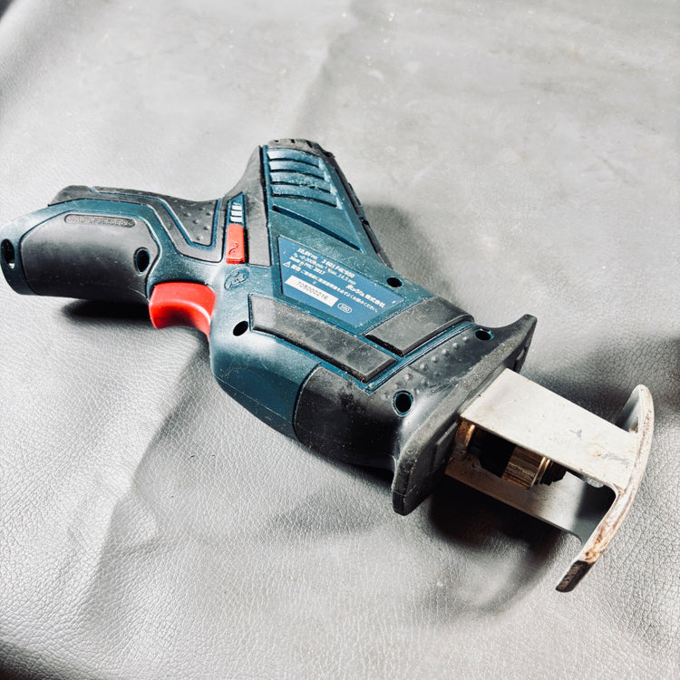 ボッシュ GSA10.8V-LI バッテリーセーバーソー 【越谷店】