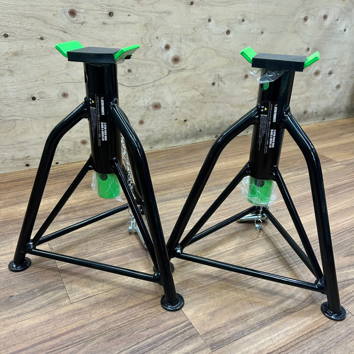 限定色 アストロプロダクツ ASTRO 2t リジットラック2脚セット ブラック＆グリーン 2007000014431 馬 【船橋馬込店】