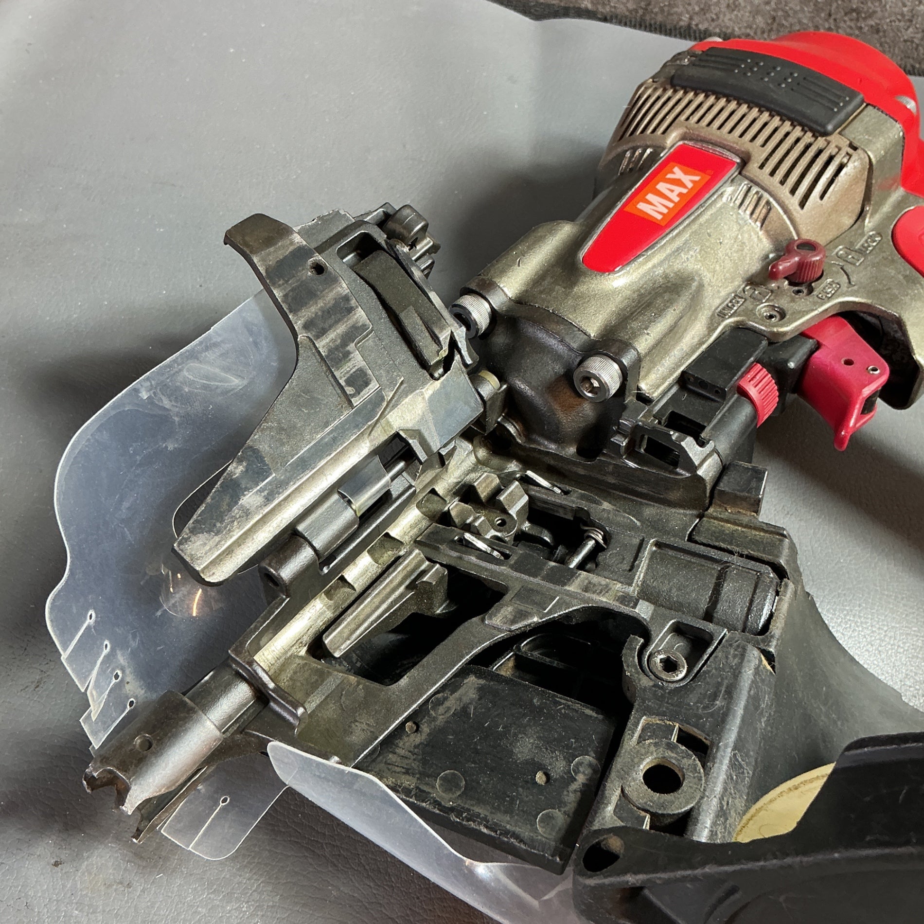 【中古・動作良好！】 マックス(MAX) 90mm 高圧エア釘打ち機 HN-90N1 ※現行N90非対応※ 【越谷店】