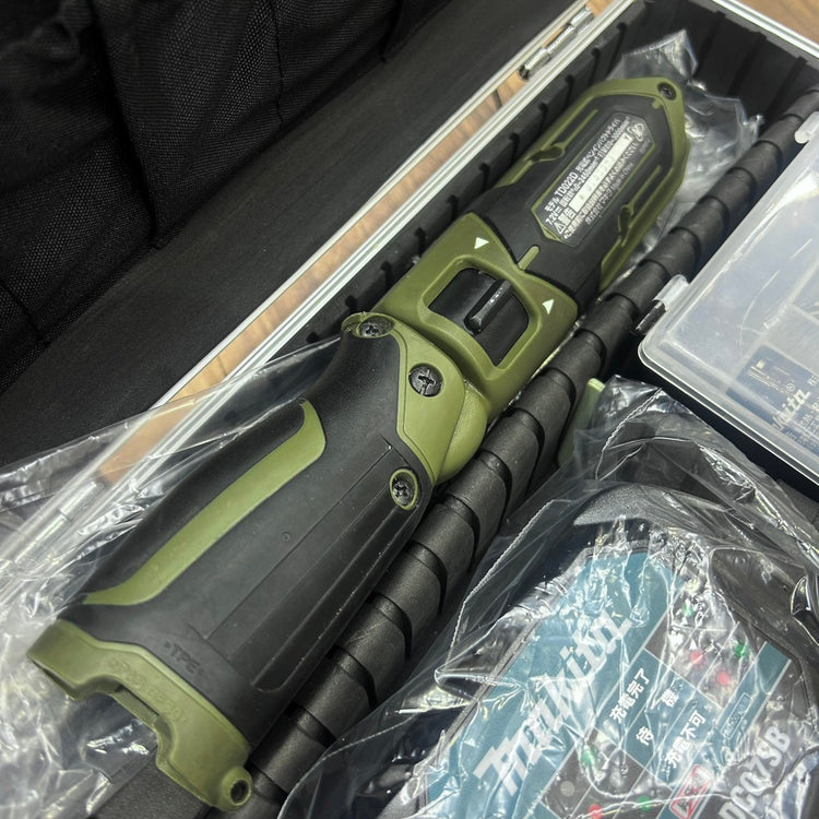 良品 マキタ (makita) 7.2V コードレスペンインパクトドライバー TD022DSHXO オリーブ 【船橋馬込店】