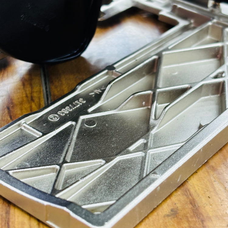動作良好 マキタ(makita) 125mm ボード用防じんマルノコ 5205FXSP1 【リライズ蓮田店】