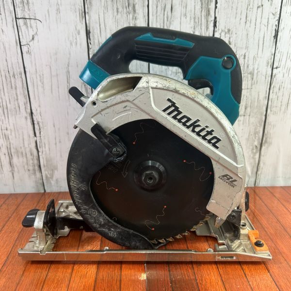 充電式丸のこ HS611DZ 【野田愛宕店】