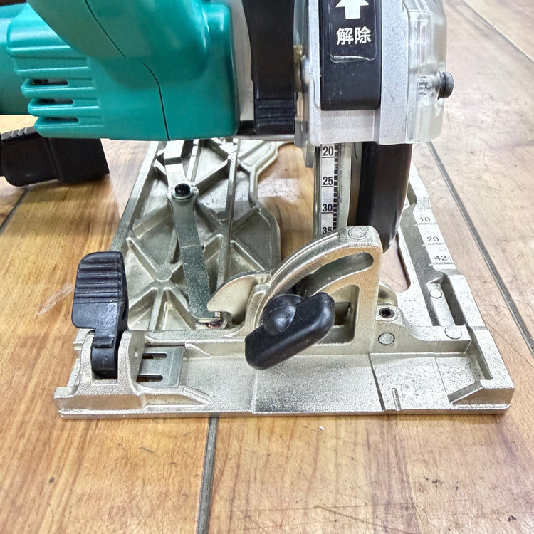 美品 125mm 電子集じん丸ノコ ショートコード仕様 NW-422ED 611302A 【リライズ蓮田店】