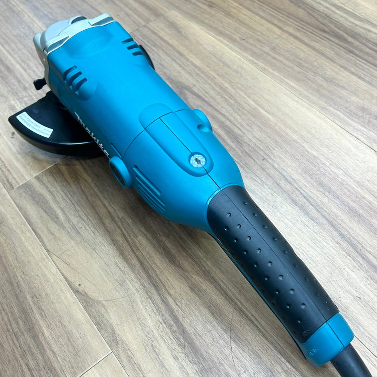 極美品 マキタ (makita) 150㎜ 電子ディスクグラインダー GA6021C 【船橋馬込店】