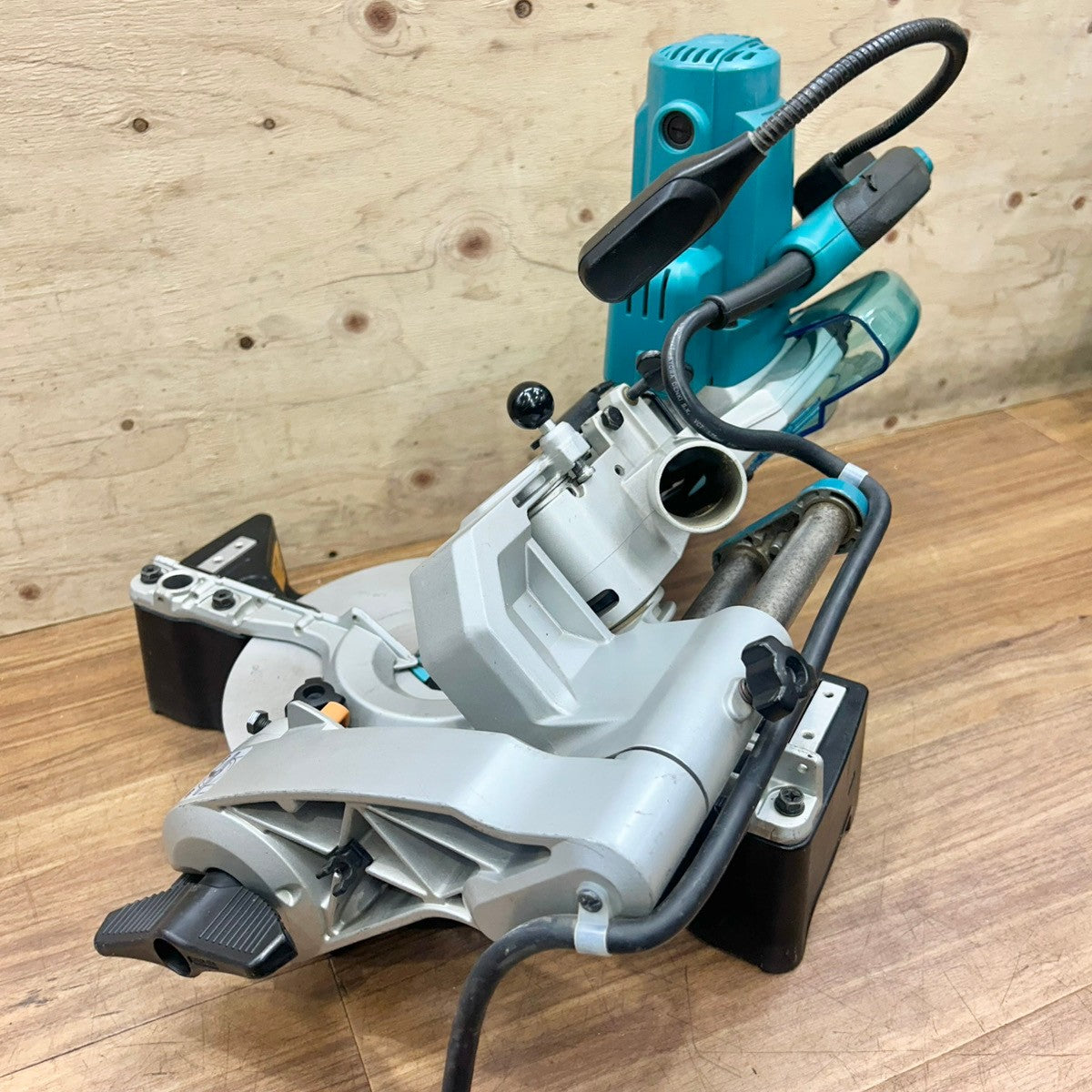 マキタ (makita) 165mm スライドマルノコ LS0612FL 【中古】【船橋馬込店】