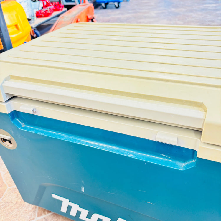 ◆マキタ(makita) コードレス冷温庫 CW002GZ 【越谷店】