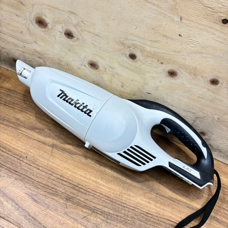 マキタ(makita) 充電式クリーナー CL140FD 【船橋馬込店】