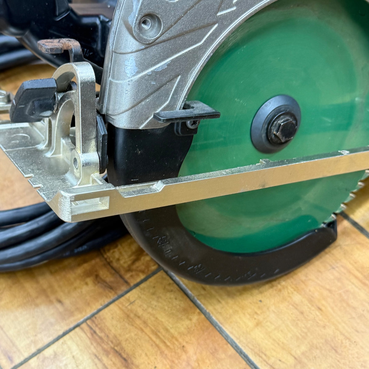 動作良好 165mm 深切り電子丸のこ C6MVYA2(B) 【リライズ蓮田店】