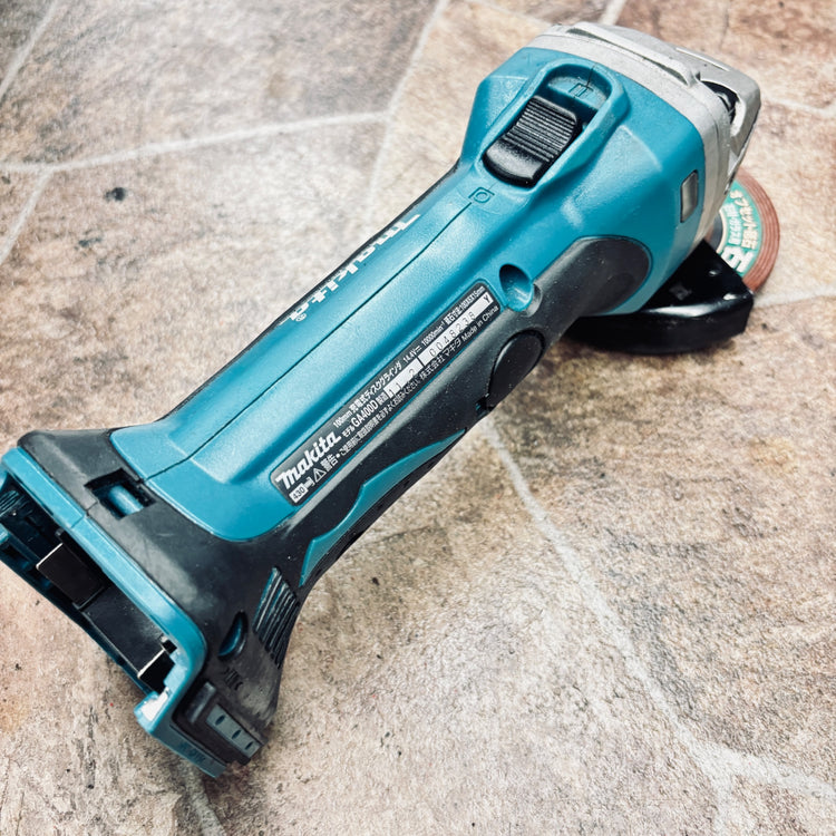 ◆マキタ(makita) 充電式ディスクグラインダー GA400DZ 【越谷店】