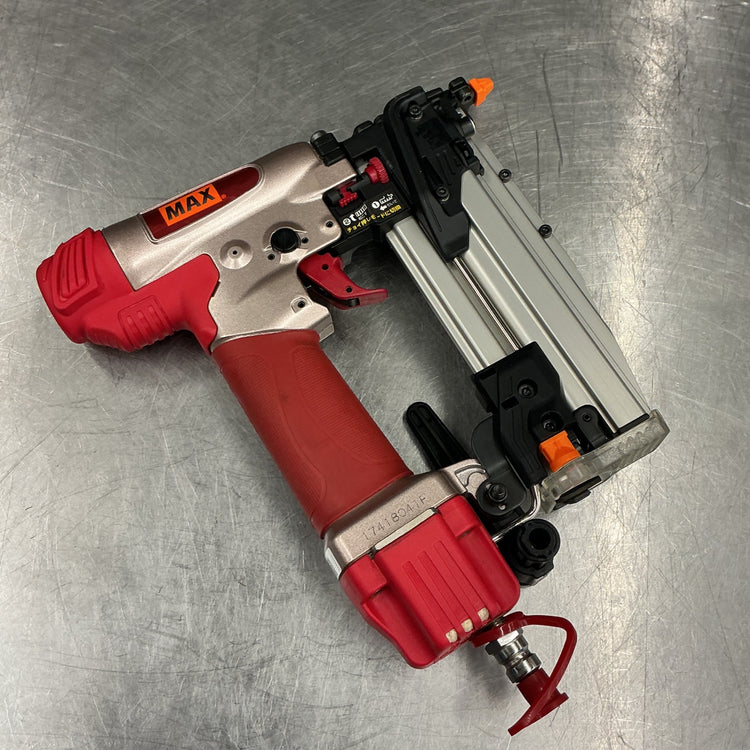 【中古美品】マックス/MAX 高圧ピンネイラ HA-50P3(D)  【越谷店】