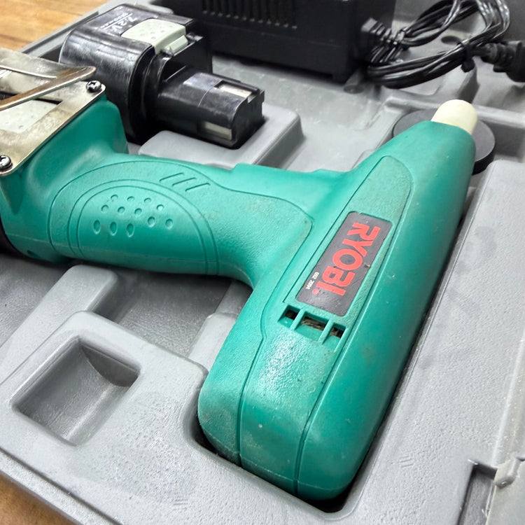 7.2V 充電式タイルパッチ BTP-722 【リライズ蓮田店】