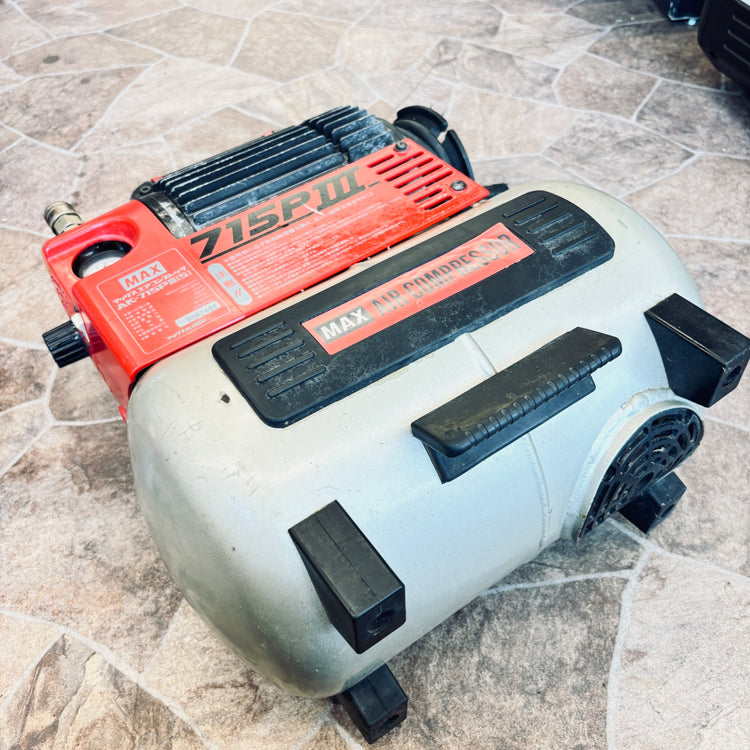 MAX 100V常圧エアコンプレッサ　AK-715PIII 【越谷店】