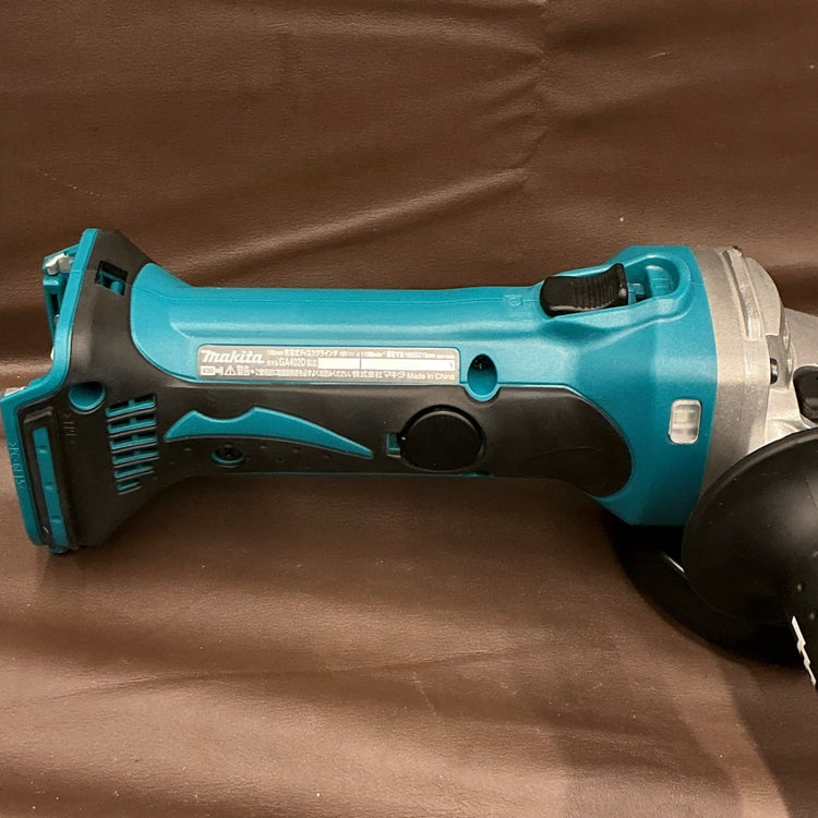 【美品・中古品】 マキタ(makita) 18V充電式ディスクグラインダ  GA402DZ 【越谷店】