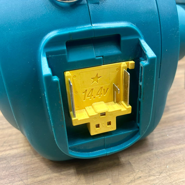 良品 マキタ (makita) 14.4V コードレス集じん機 乾式 VC340DZ 【船橋馬込店】