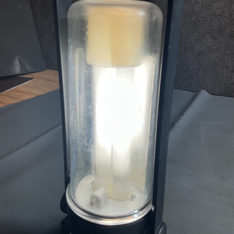 【中古】Panasonic パナソニック 14.4v 工事用充電ランタン EZ3741 本体のみ  【越谷店】