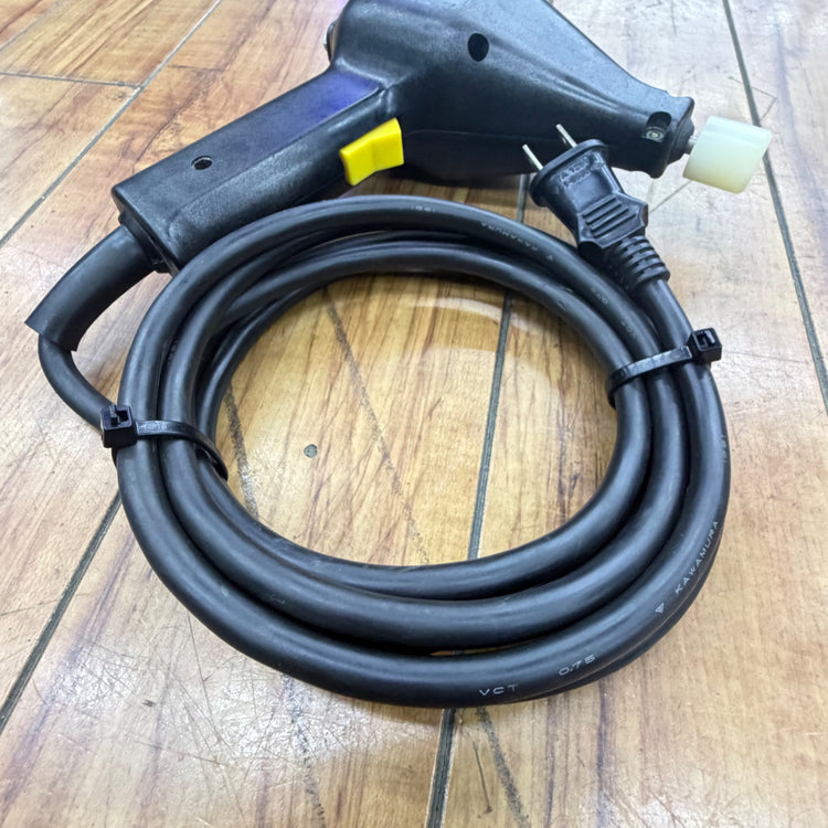 美品 タイル密着張り用電動衝撃工具 ヴィブラート VT-1 【リライズ蓮田店】