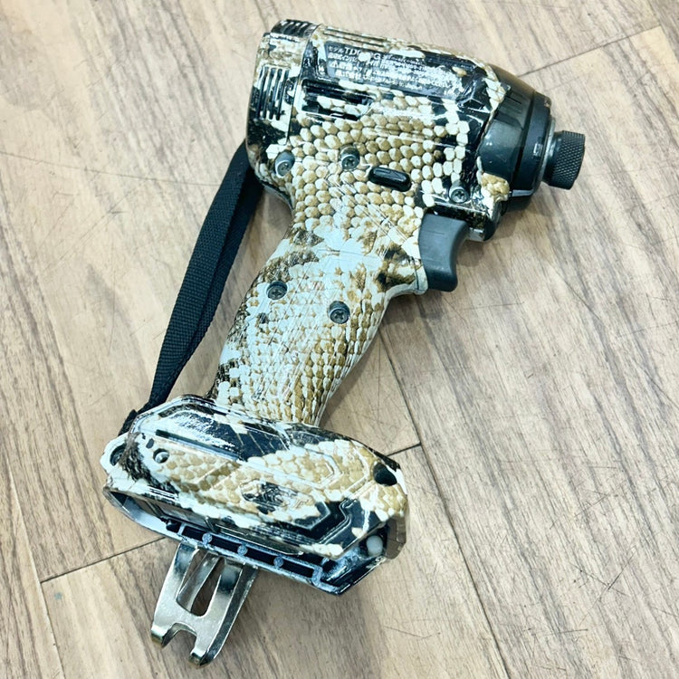 本体+ハウジングカスタム品 マキタ (makita) 40V コードレスインパクトドライバー TD002GZ 【船橋馬込店】