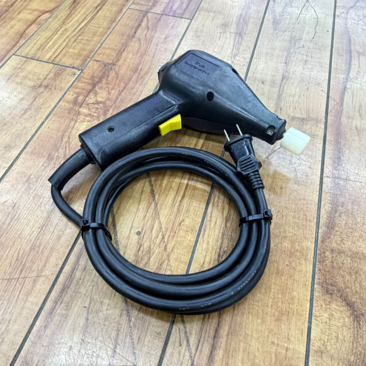 美品 タイル密着張り用電動衝撃工具 ヴィブラート VT-1 【リライズ蓮田店】