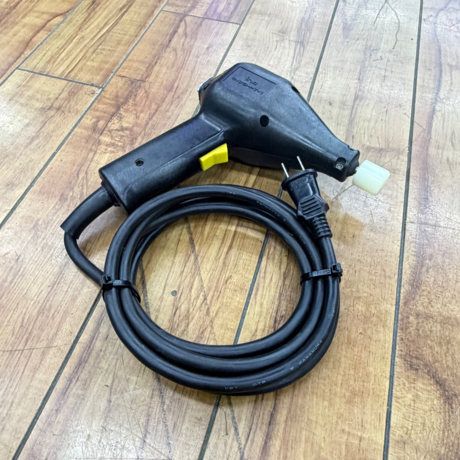 美品 タイル密着張り用電動衝撃工具 ヴィブラート VT-1 【リライズ蓮田店】