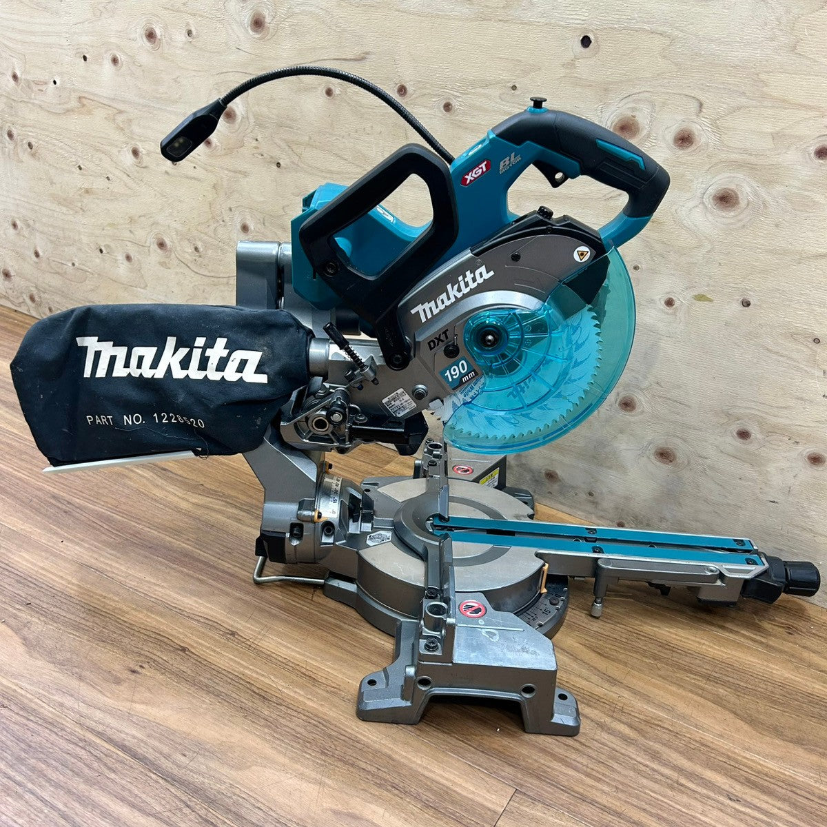 ◆マキタ(makita) コードレススライドマルノコ LS008GZ 【船橋馬込店】