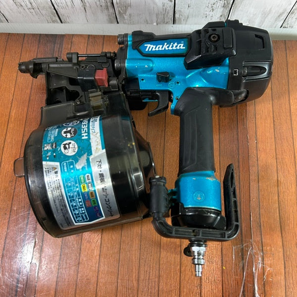 ◆マキタ(makita) 高圧エア釘打ち機 AN935HM 【野田愛宕店】
