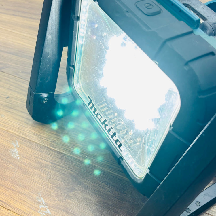 14.4V/18V コードレスLEDスタンドライト ML805 【中古】 【蓮田店】