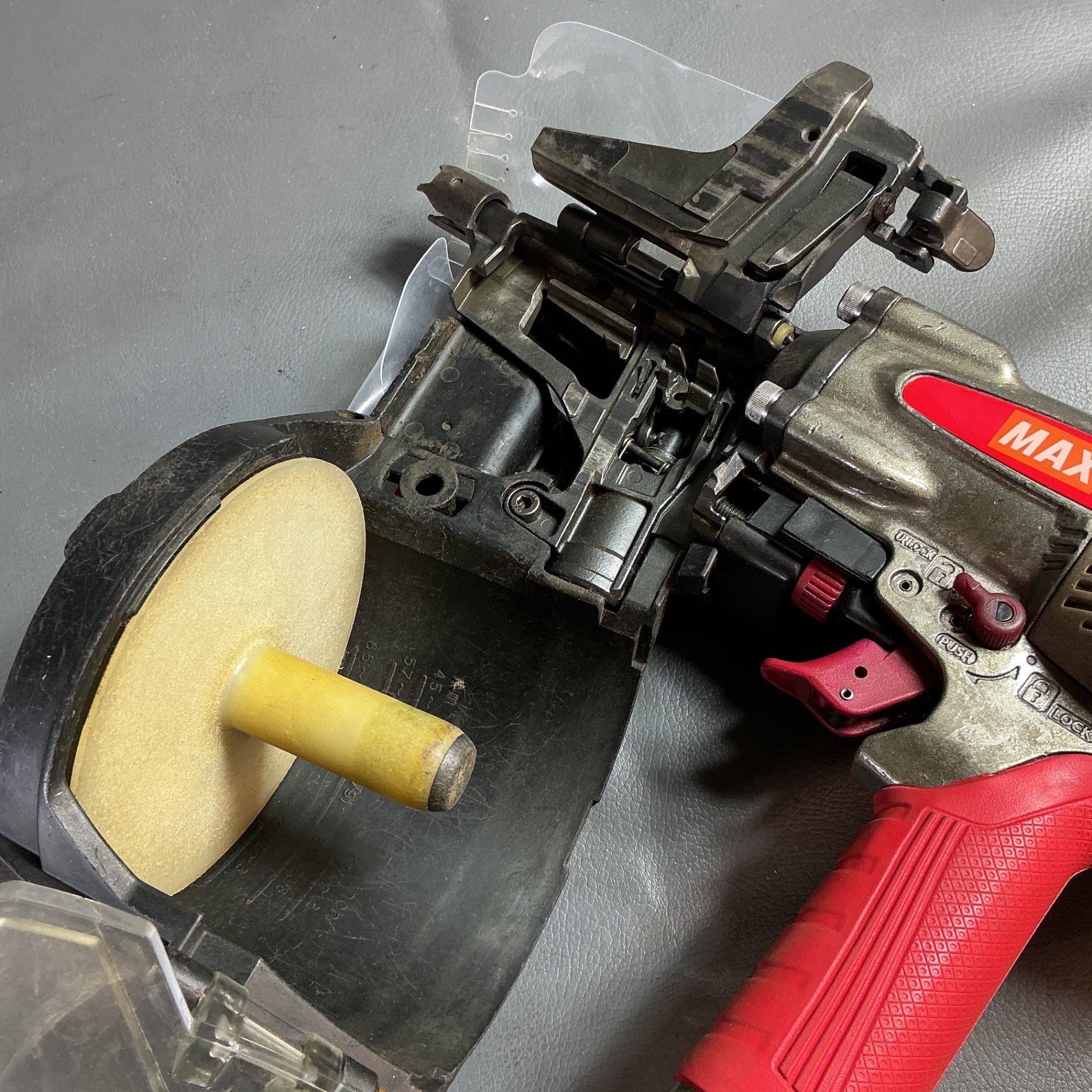 【中古・動作良好！】 マックス(MAX) 90mm 高圧エア釘打ち機 HN-90N1 ※現行N90非対応※ 【越谷店】