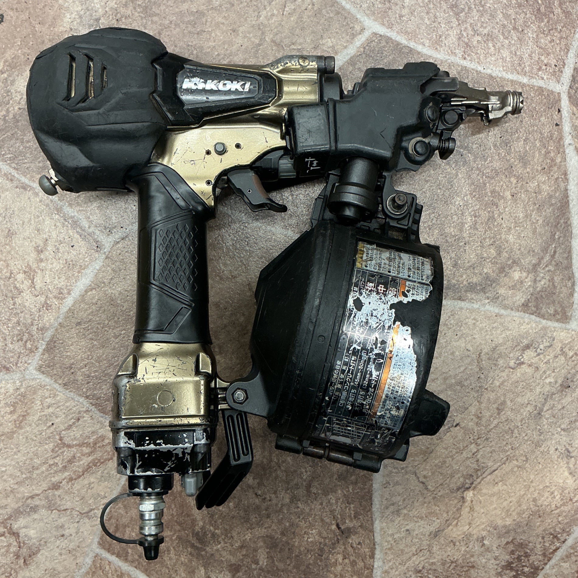 【中古・使用感あり・動作OK！】 ハイコーキ HiKOKI 50mm 高圧エア釘打ち機 NV50HR2(S) 強弱切替機構付き 本体のみ 【越谷店】