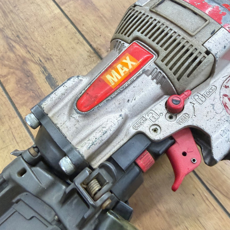 打ち込み動作良好 90mm 高圧エア釘打ち機 HN-90N1 【リライズ蓮田店】