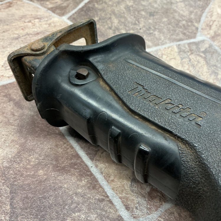 【ジャンク品】 マキタ(makita) コードレスレシプロソー JR187DZ 本体のみ 【越谷店】