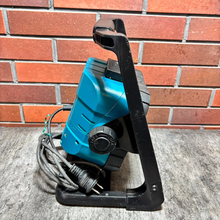 ◆マキタ(makita) コードレスLEDスタンドライト ML805 【市川行徳店】