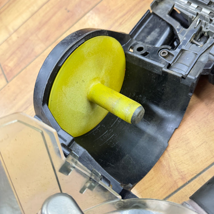 打ち込み動作良好 90mm 高圧エア釘打ち機 HN-90N1 【リライズ蓮田店】
