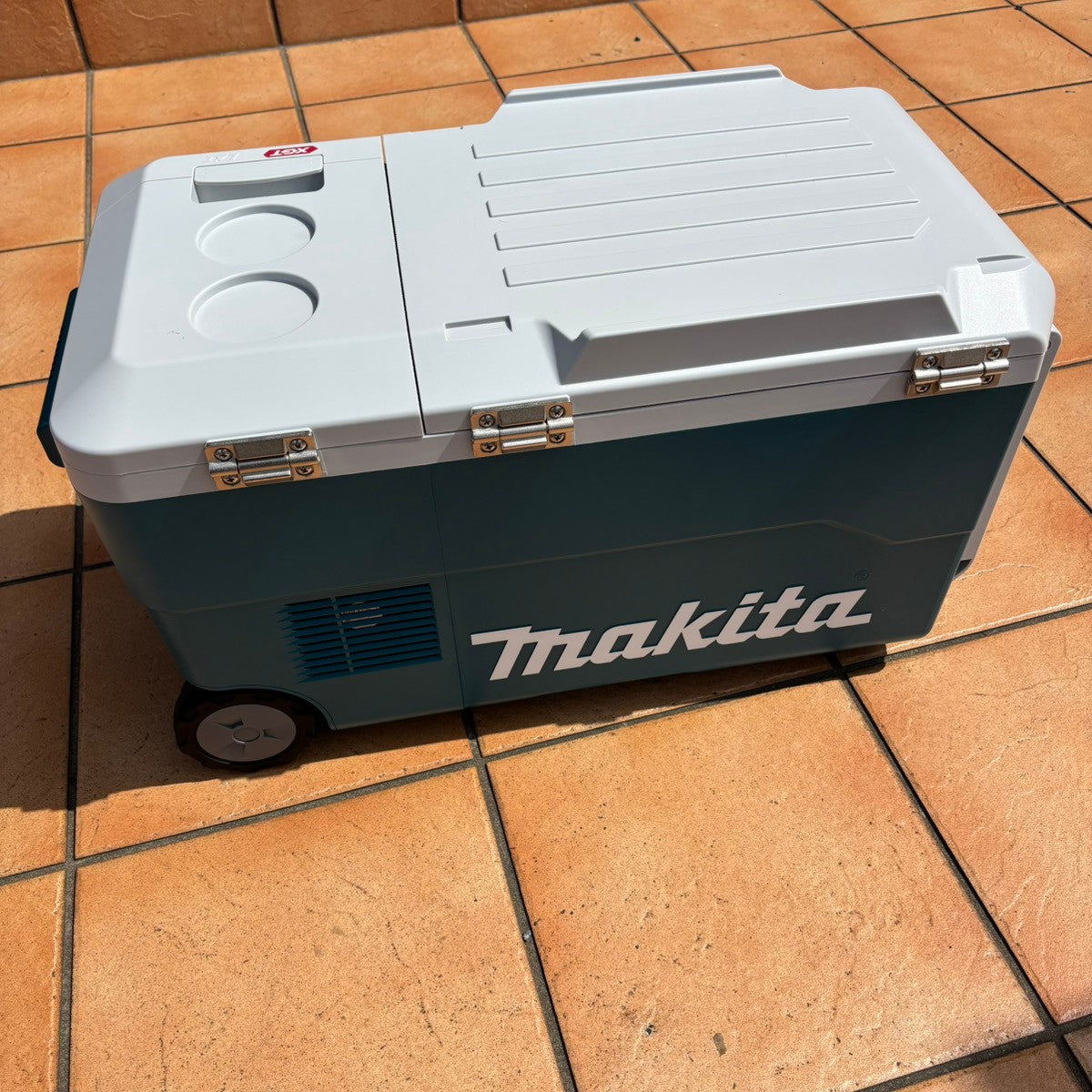 ◆マキタ(makita) コードレス冷温庫 CW001GZ 【市川行徳店】