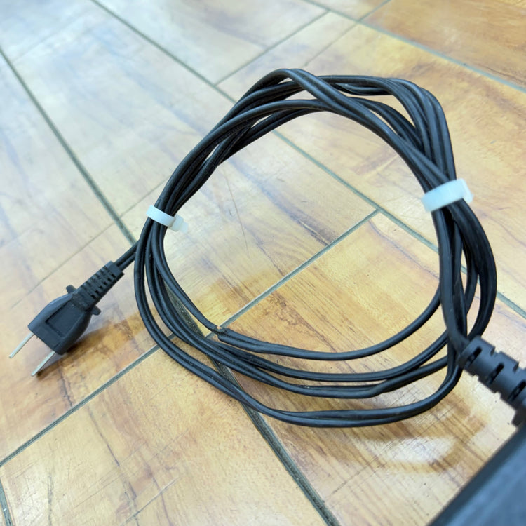 7.2V～18V対応 急速充電器 差込み式電池対応 冷却機能付 UC18YL 【リライズ蓮田店】