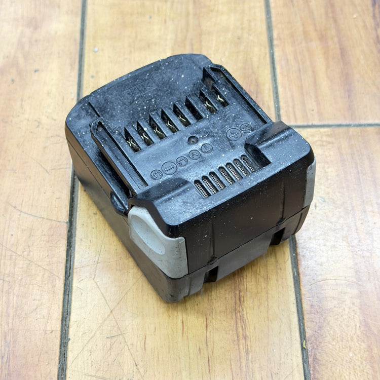 動作確認済み リチウムイオンバッテリー 14.4V/3.0Ah BSL1430 【リライズ蓮田店】
