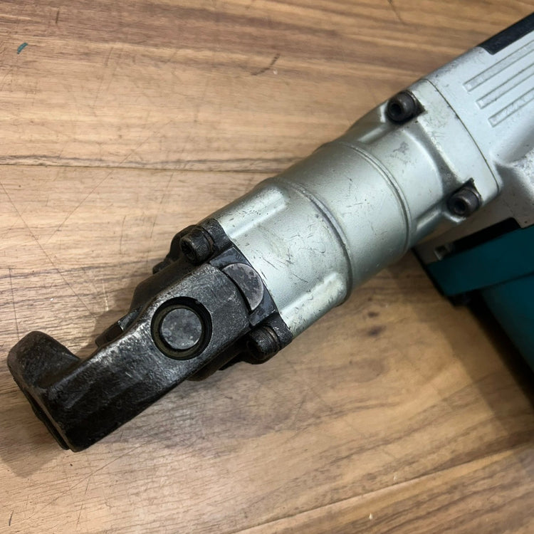 ◆マキタ(makita) 電動ハンマ HM0830 【船橋馬込店】