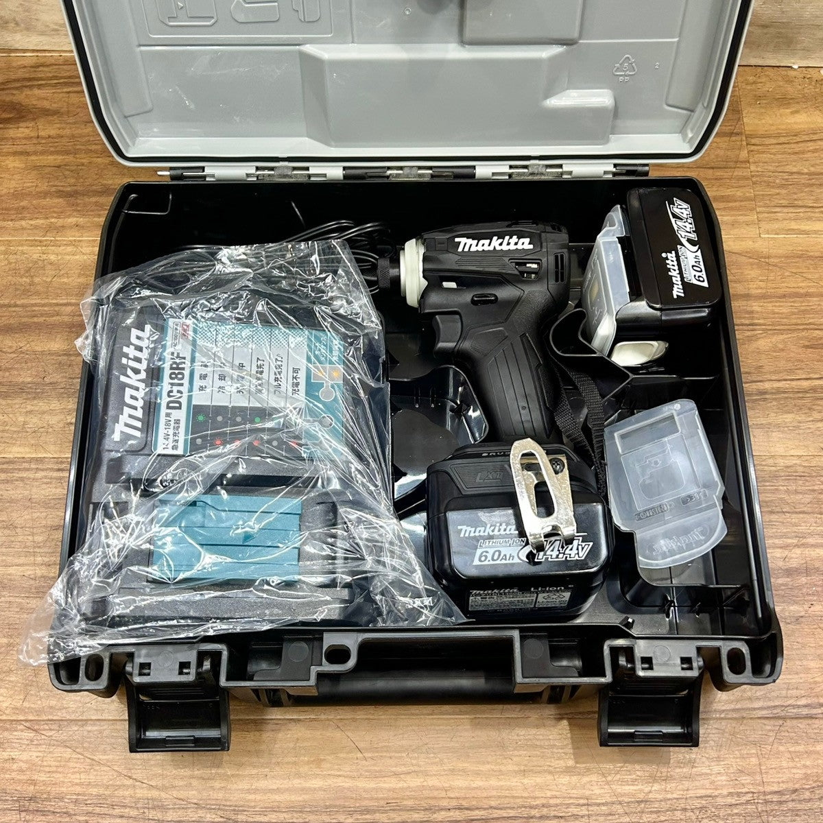 ◆マキタ(makita) コードレスインパクトドライバー TD162DRGXB 【船橋馬込店】