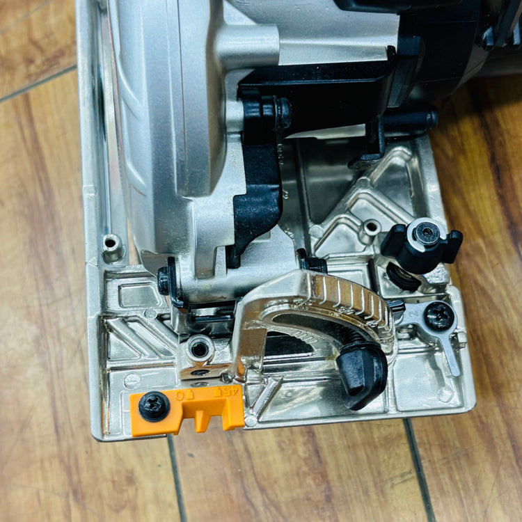美品 ) 165mm 充電式丸ノコ HS631DZB 本体のみ 【リライズ蓮田店】