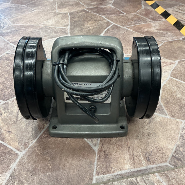 【中古・現状品】 東芝(TOSHIBA) 刃物グラインダ CBG-150E 【越谷店】