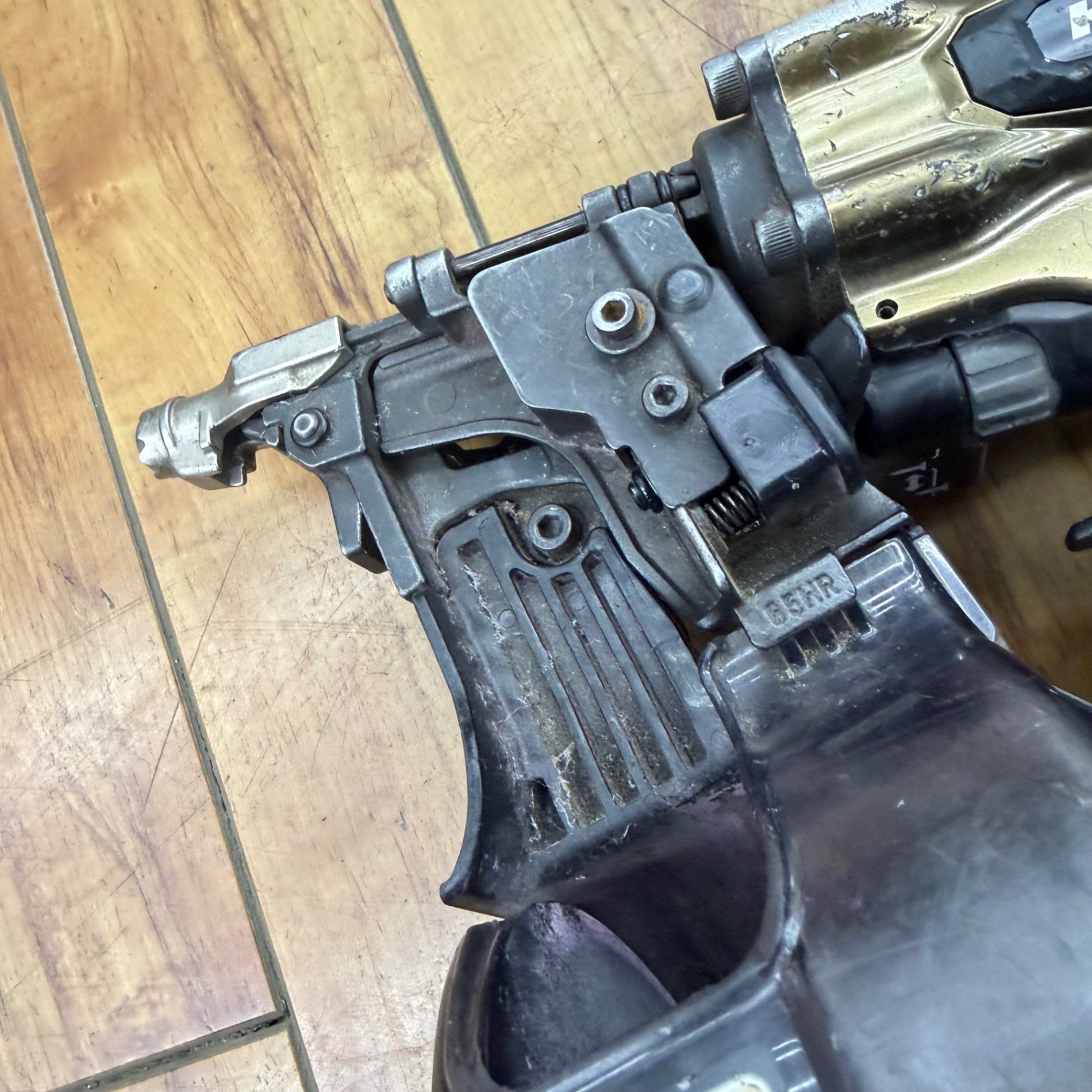 ◆ハイコーキ(HIKOKI) 高圧エア釘打ち機 NV65HR2(S) 【蓮田店】