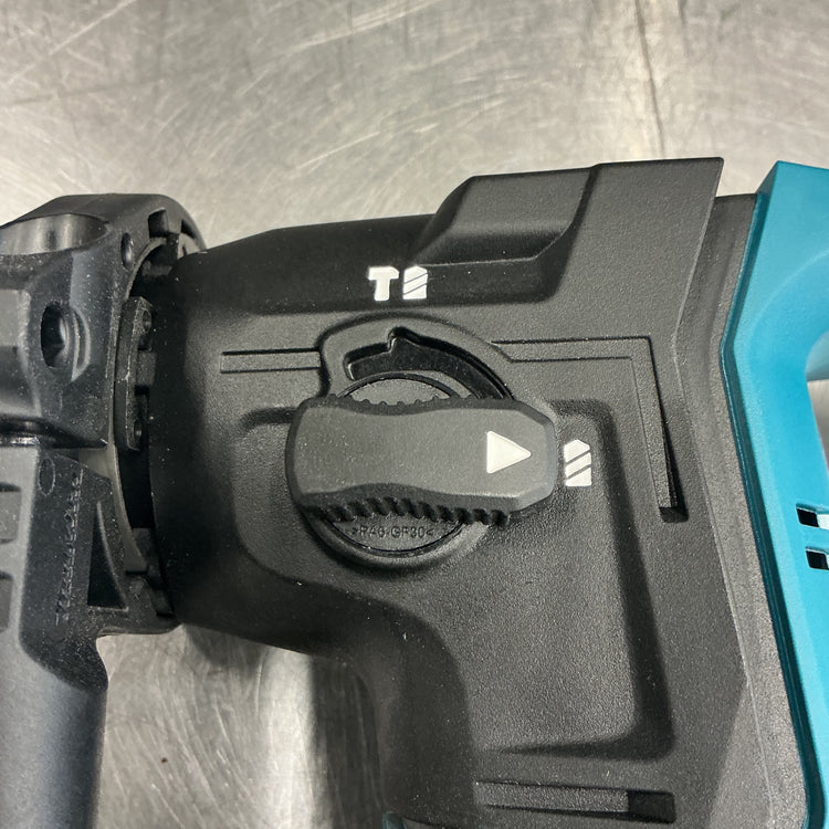 【中古美品】マキタ HR171DZK 充電式ハンマードリル＊オマケ付き！  【越谷店】