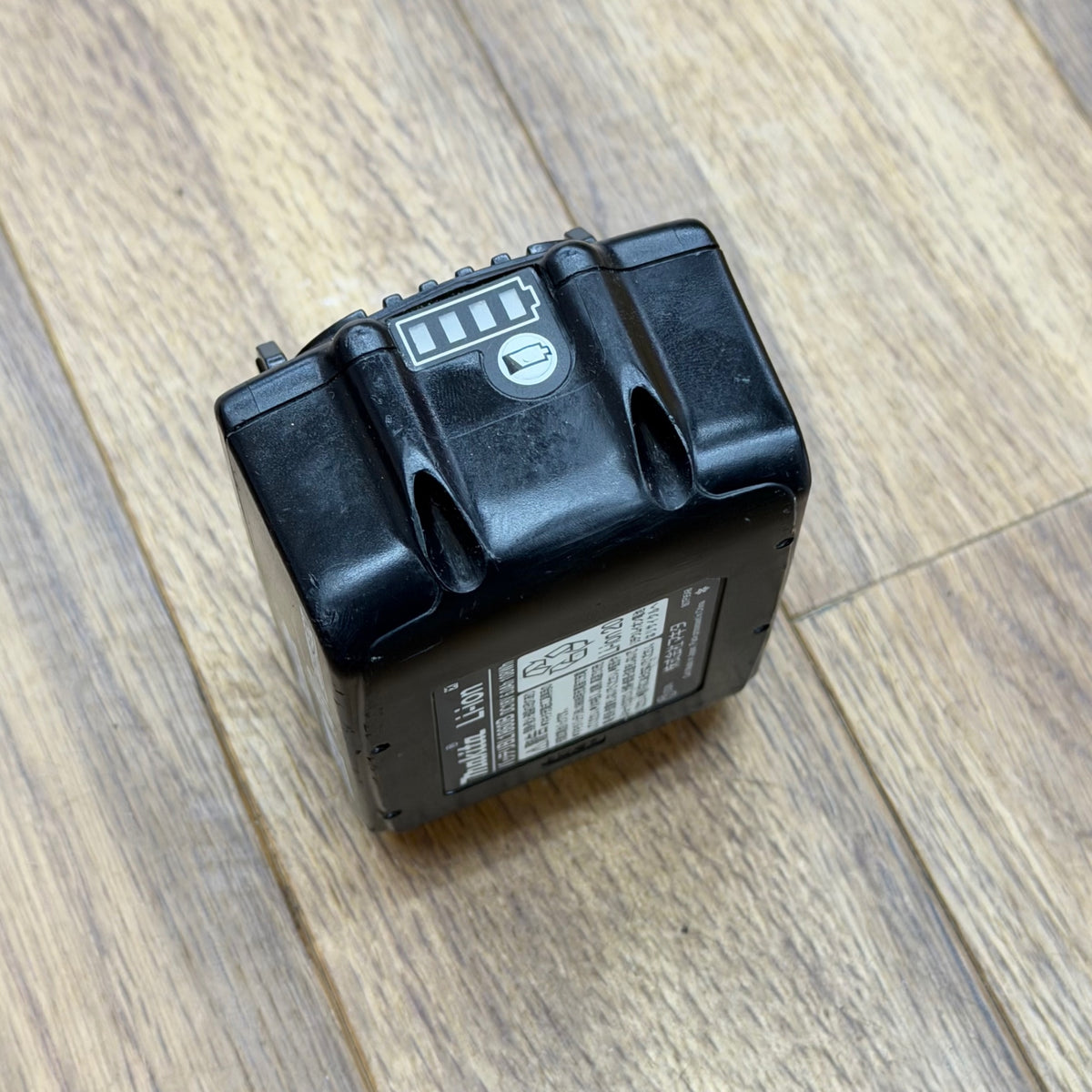 動作確認済み 純正 リチウムイオンバッテリー 18V/6.0Ah BL1860B 【リライズ蓮田店】