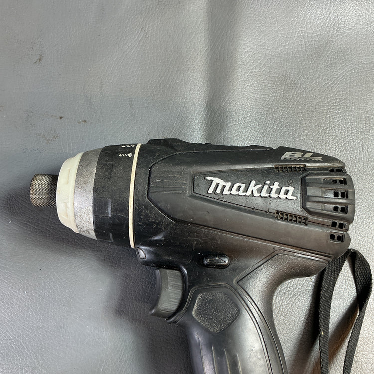 【中古】マキタ(makita) 充電式インパクトドライバー TP141DZB 本体のみ  【越谷店】