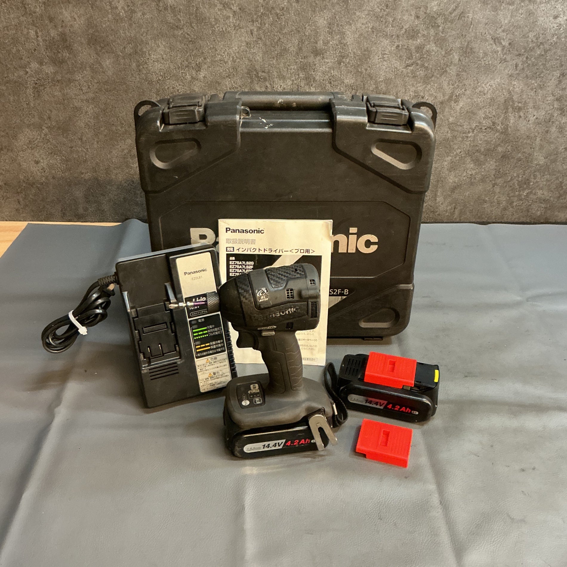 【中古】パナソニック(Panasonic) 充電式インパクトドライバ EZ75A7LS2F-B  【越谷店】