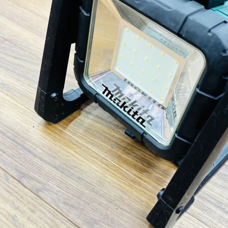 14.4V/18V コードレスLEDスタンドライト ML805 【中古】 【蓮田店】