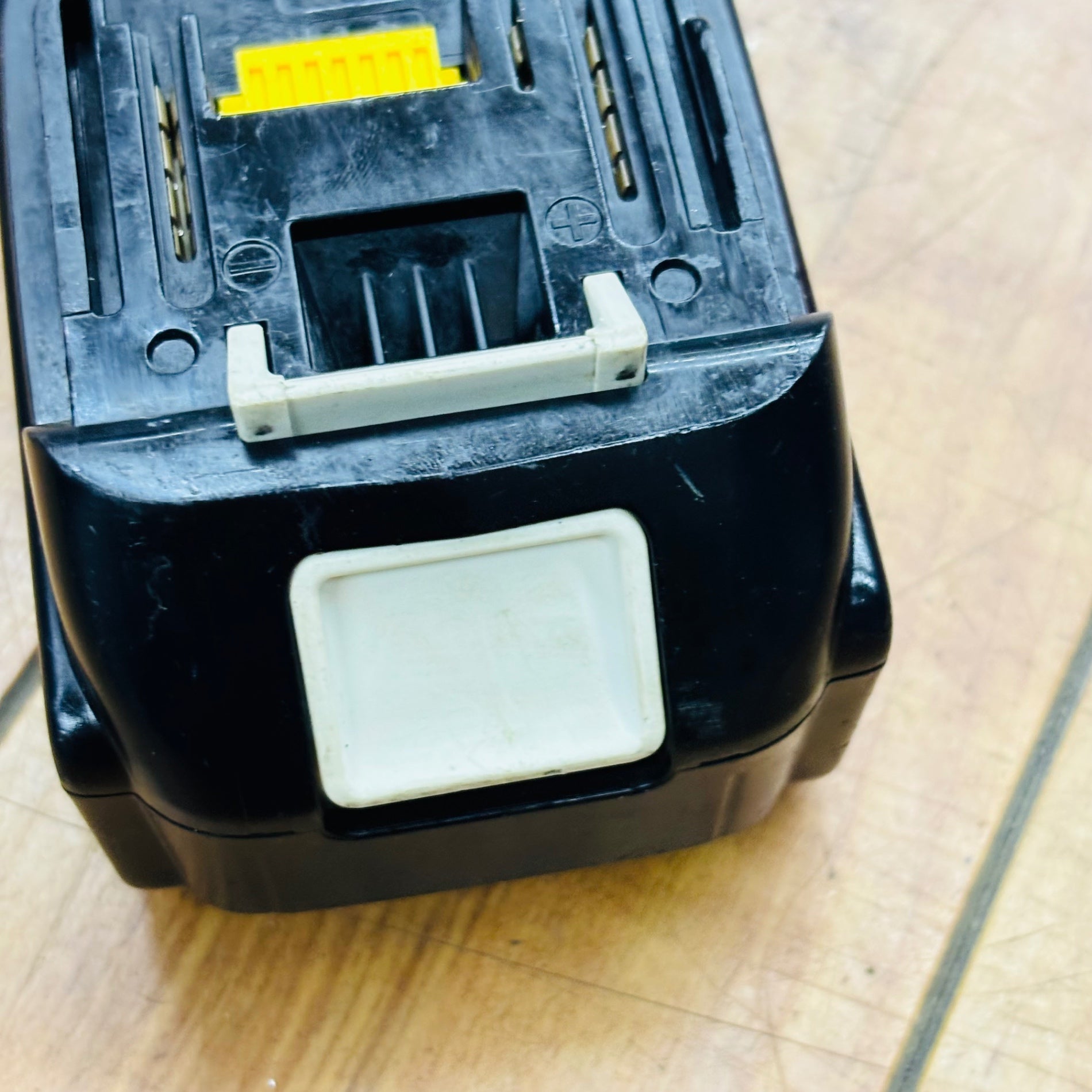 純正品 リチウムイオンバッテリー 18V/6.0Ah BL1860B【中古】【リライズ蓮田店】