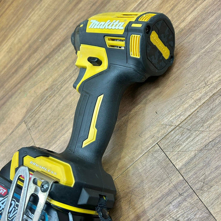 ◆マキタ(makita) コードレスインパクトドライバー TD002GDXFY 【船橋馬込店】