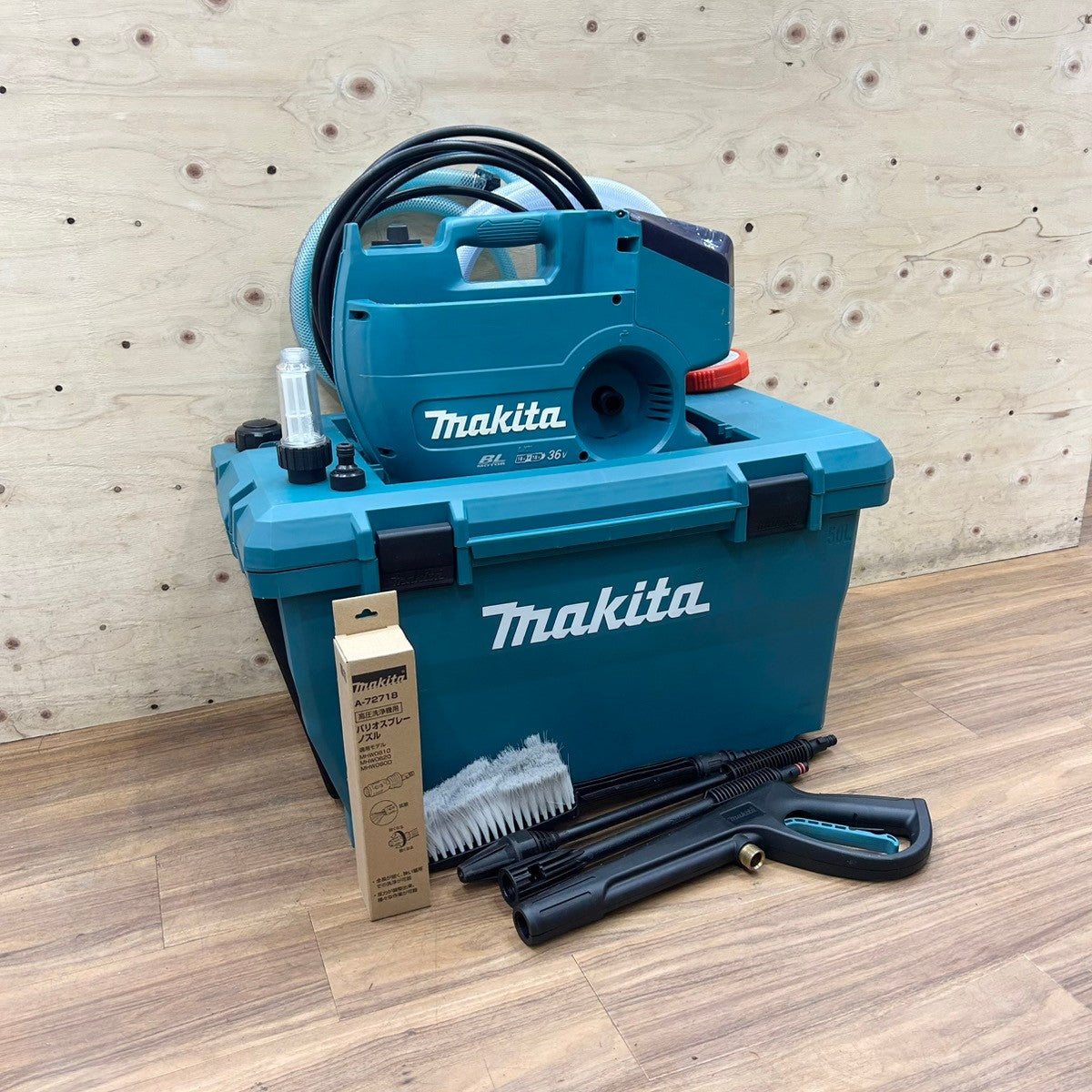マキタ(makita) 18V+18V コードレス高圧洗浄機 MHW080DZK 【船橋馬込店】