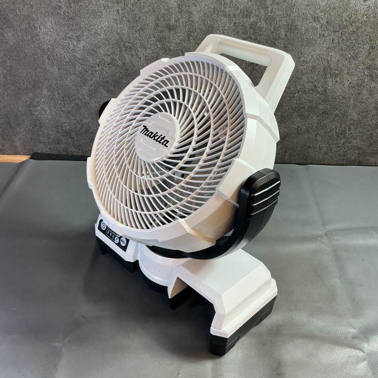 【未使用】マキタ(makita) 充電式ファン CF203DZW  【越谷店】