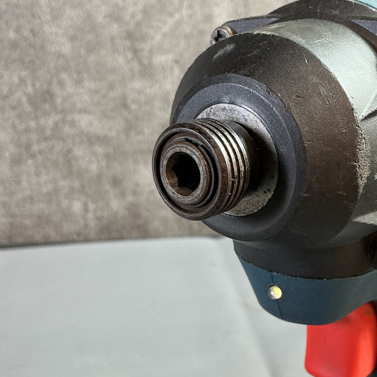 【中古】ボッシュ(BOSCH) 18Vインパクトドライバー GDR18V-160  【越谷店】